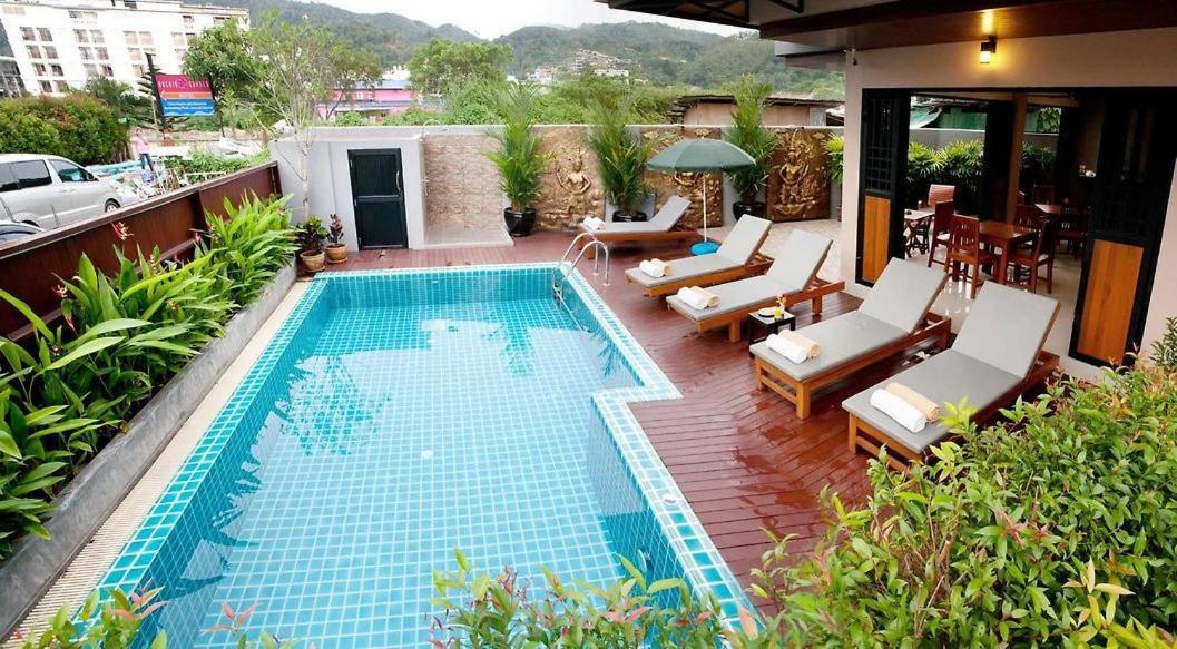Patong V Hotel Екстер'єр фото